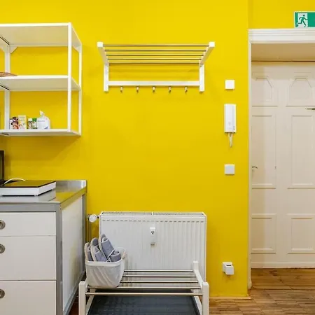Nap Club - Stylish & Quiet Base In Vibrant Kiez Apartamento Berlín